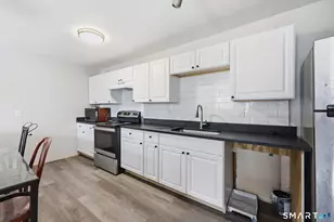 118 Columbia St, Meriden, CT 06451 - Photo 7