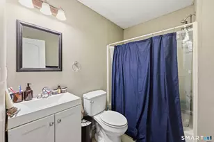 118 Columbia St, Meriden, CT 06451 - Photo 37