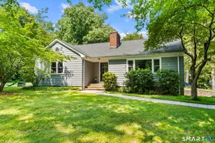 29 Mohawk Dr, Easton, CT 06612 - Photo 1