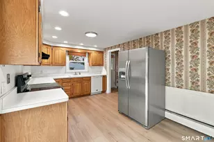 47 Baldwin Rd, Manchester, CT 06042 - Photo 5