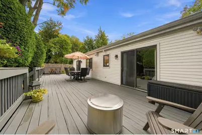 72 Sutton Drive East, Stamford, CT 06906 - Photo 31