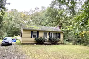 232 Maupas Rd, Guilford, CT 06437 - Photo 5