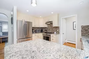 47 Kenwood Rd, Wethersfield, CT 06109 - Photo 11