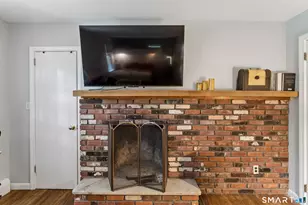 27 Hattertown Rd, Newtown, CT 06470 - Photo 19