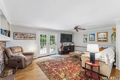 27 Hattertown Road, Newtown, CT 06470 - Photo 3