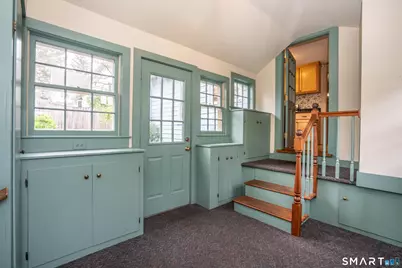 60 Bainbridge Road, West Hartford, CT 06119 - Photo 11