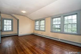 60 Bainbridge Rd, West Hartford, CT 06119 - Photo 25