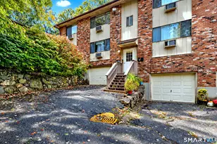 31 Kay Ln, Waterbury, CT 06708 - Photo 1