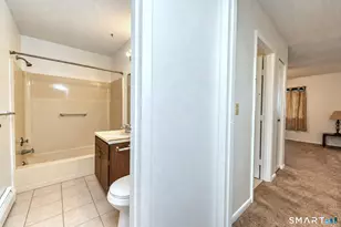 31 Kay Ln, Waterbury, CT 06708 - Photo 23