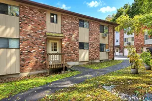 31 Kay Ln, Waterbury, CT 06708 - Photo 5