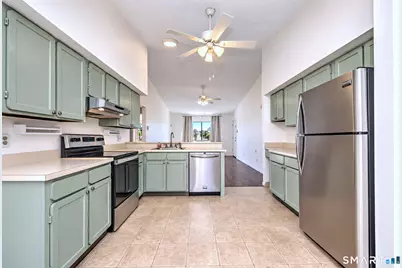 330 Savin Avenue #40, West Haven, CT 06516 - Photo 5