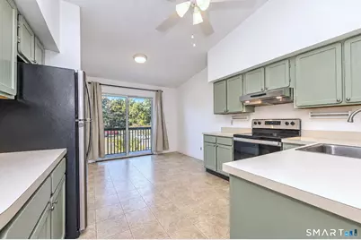 330 Savin Avenue #40, West Haven, CT 06516 - Photo 3