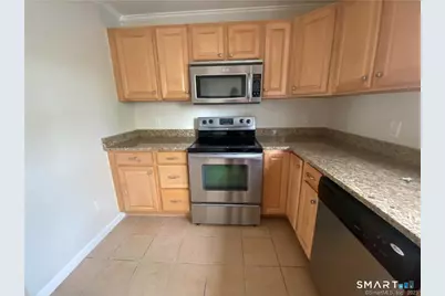 372 Anton Drive #372, Bridgeport, CT 06606 - Photo 17