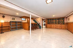51 Meadow Park Dr, Milford, CT 06461 - Photo 29