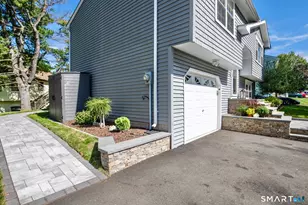 130 Meetinghouse Ridge, Meriden, CT 06450 - Photo 3