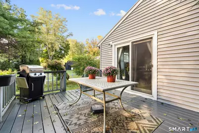 2 Surrey Drive, North Haven, CT 06473 - Photo 7