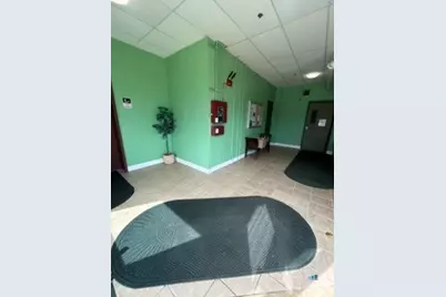390 Charles Street #214, Bridgeport, CT 06606 - Photo 17