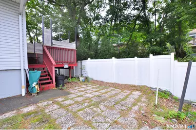 21 Emma Street, West Haven, CT 06516 - Photo 5