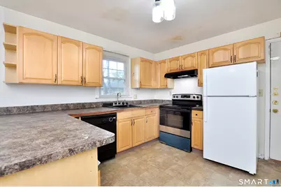 21 Emma Street, West Haven, CT 06516 - Photo 13