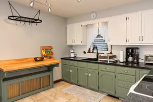 344 Charles St, Torrington, CT 06790 - Photo 11