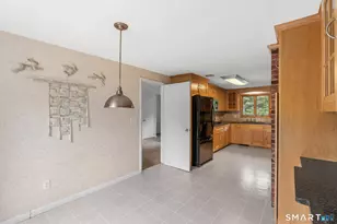 83 Richmond Ln, West Hartford, CT 06117 - Photo 9