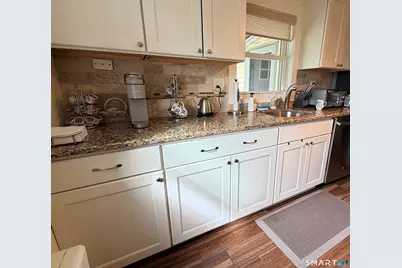 24 Broadway Av Extension, Stonington, CT 06355 - Photo 7