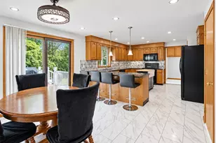 85 Village Ln, Windsor, CT 06095 - Photo 11