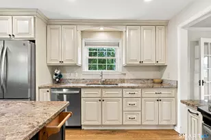 162 Anson St, Stratford, CT 06614 - Photo 5