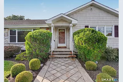 7 Clearview Drive, Woodbridge, CT 06525 - Photo 3
