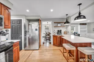 385 Sir Walter Dr, Cheshire, CT 06410 - Photo 15