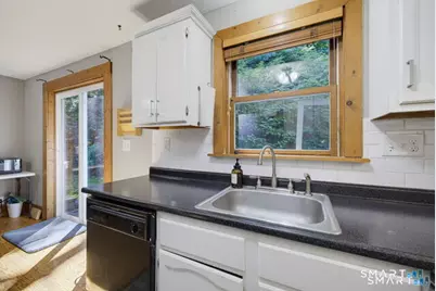 399 Adams Street #6, Manchester, CT 06042 - Photo 5