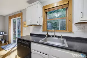399 Adams St, Manchester, CT 06042 - Photo 5