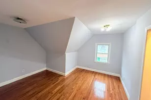 73 Vine St, Bridgeport, CT 06604 - Photo 5