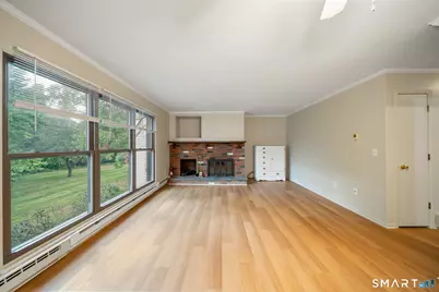 110 Wellington Drive, Farmington, CT 06032 - Photo 9