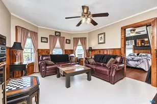 107 Division St, Ansonia, CT 06401 - Photo 15