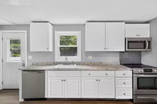 50 Ring Dr, Groton, CT 06340 - Photo 7