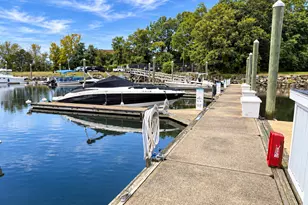 275 Popes Island Rd, Milford, CT 06461 - Photo 5