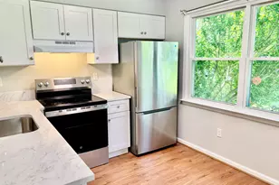 25 Padanaram Rd, Danbury, CT 06811 - Photo 5