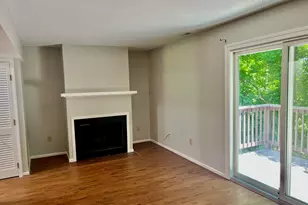 25 Padanaram Rd, Danbury, CT 06811 - Photo 9