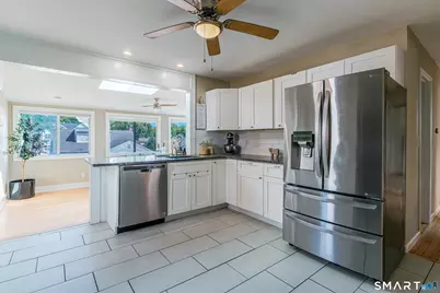 228 Woodrow Avenue, Fairfield, CT 06890 - Photo 5
