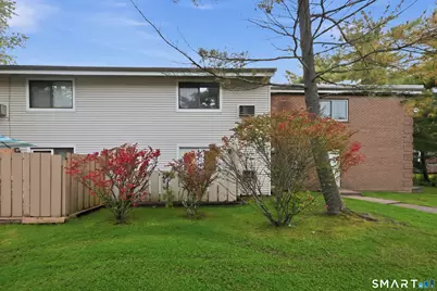 69 Sutton Place #69, Bloomfield, CT 06002 - Photo 21