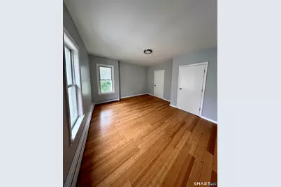 52 Clinton Avenue, Bridgeport, CT 06605 - Photo 7