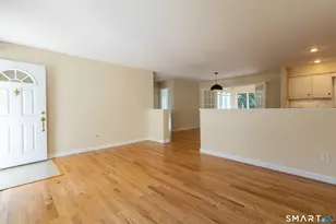 17 Wyndwood Rd, Montville, CT 06382 - Photo 9