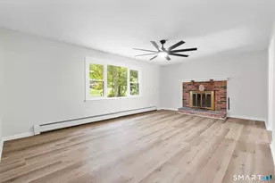 32 Woodhaven Dr, Burlington, CT 06013 - Photo 7