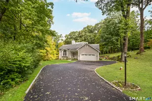 23 Lee Ln, Redding, CT 06896 - Photo 1