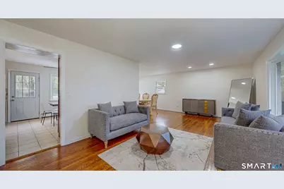 88 Wintonbury Avenue, Bloomfield, CT 06002 - Photo 15