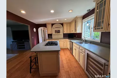 39 Sorghum Road, Shelton, CT 06484 - Photo 5