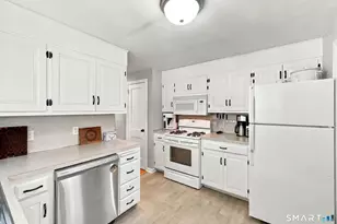 143 Federal St, West Hartford, CT 06110 - Photo 15