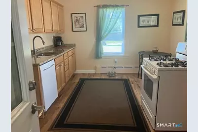 55 Pleasant Street, Manchester, CT 06040 - Photo 5