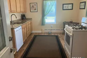 55 Pleasant St, Manchester, CT 06040 - Photo 5
